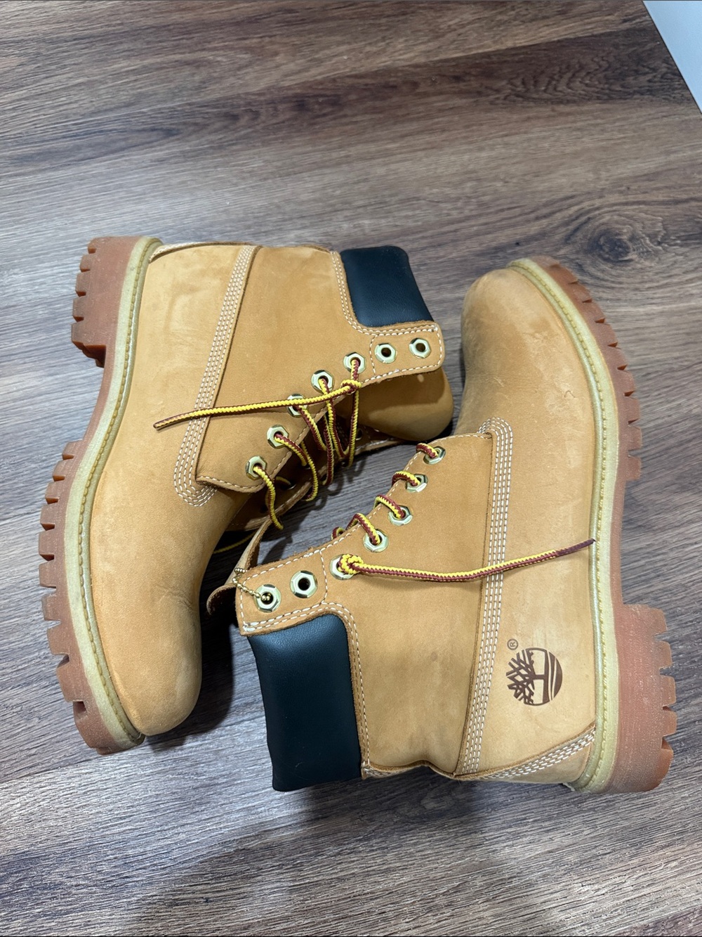 Timberland Men’s Wheat Nubuck Lace-Up Work Boots with Black Collar